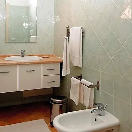 Floreal شقة فندقية